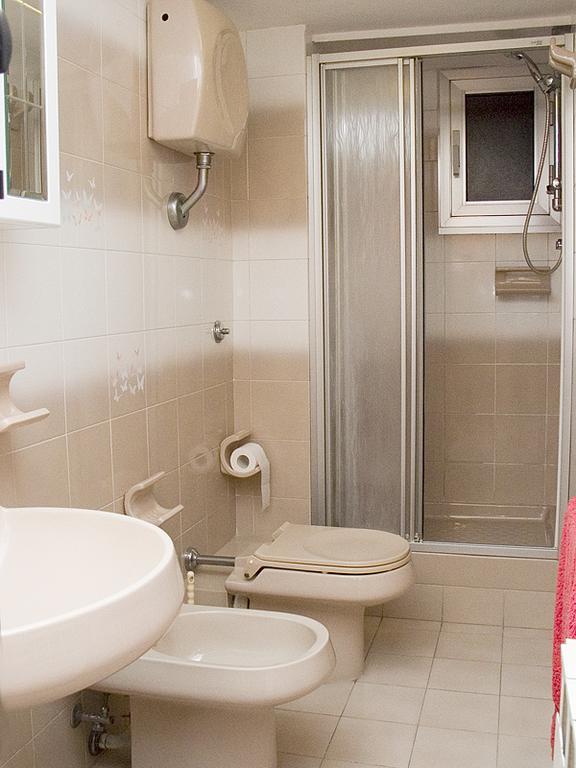Bed & Breakfast La Rosa Dei Venti Genoa